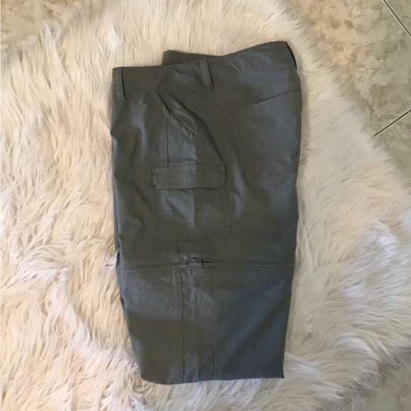 THE NORTH FACE COVERTIBLE SHORT/PANTS FOR OUTDOORS /INDOORS HIKING PANTS/SIZE 4 - Picture 3 of 12